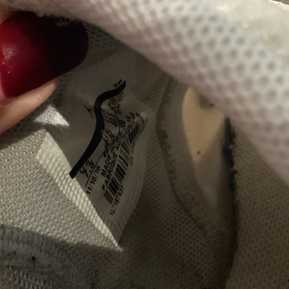 NIKE
JORDAN TRUNNER LX 'TRIPLE WHITE' 897992-100 - Picture 9 of 11